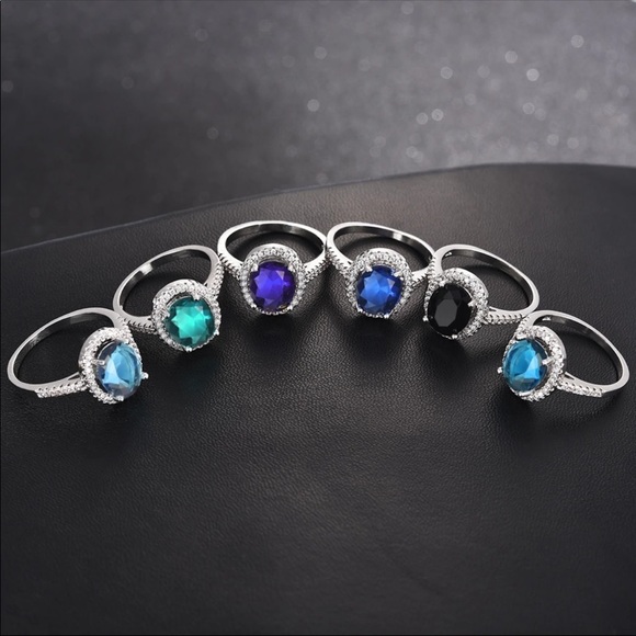 OVAL SILVER WOMEN’S RING - Picture 3 of 6